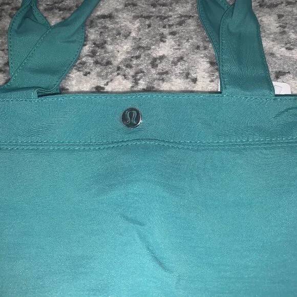 Lululemon Tote Bag - Picture 4 of 4